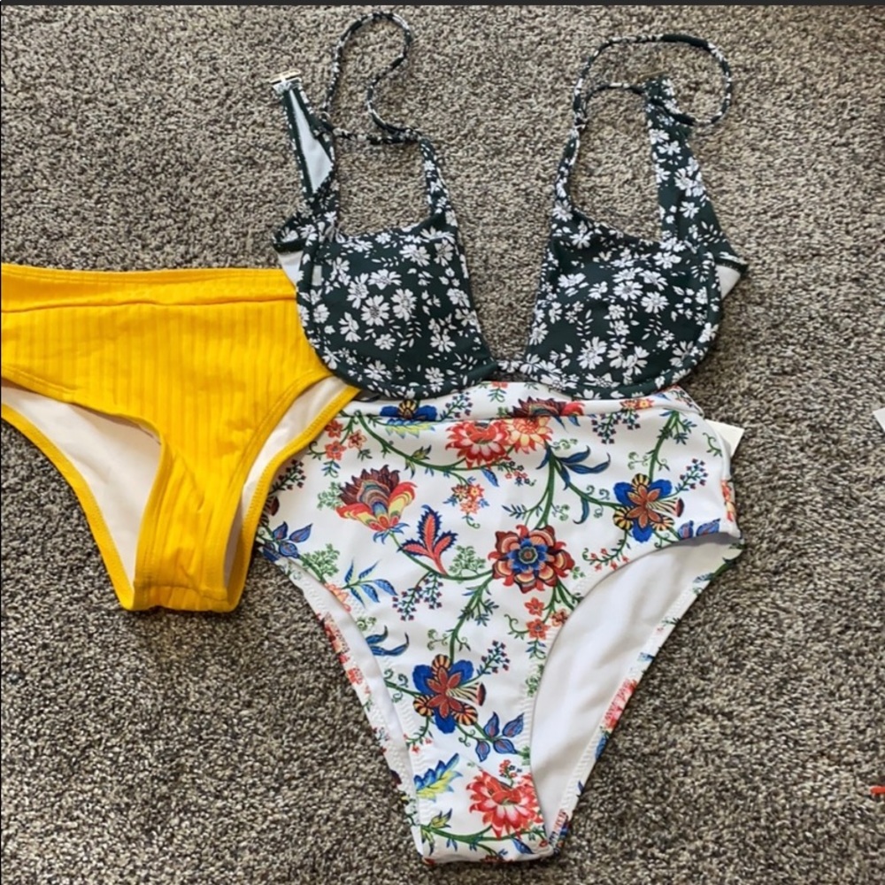 Bathing suit set